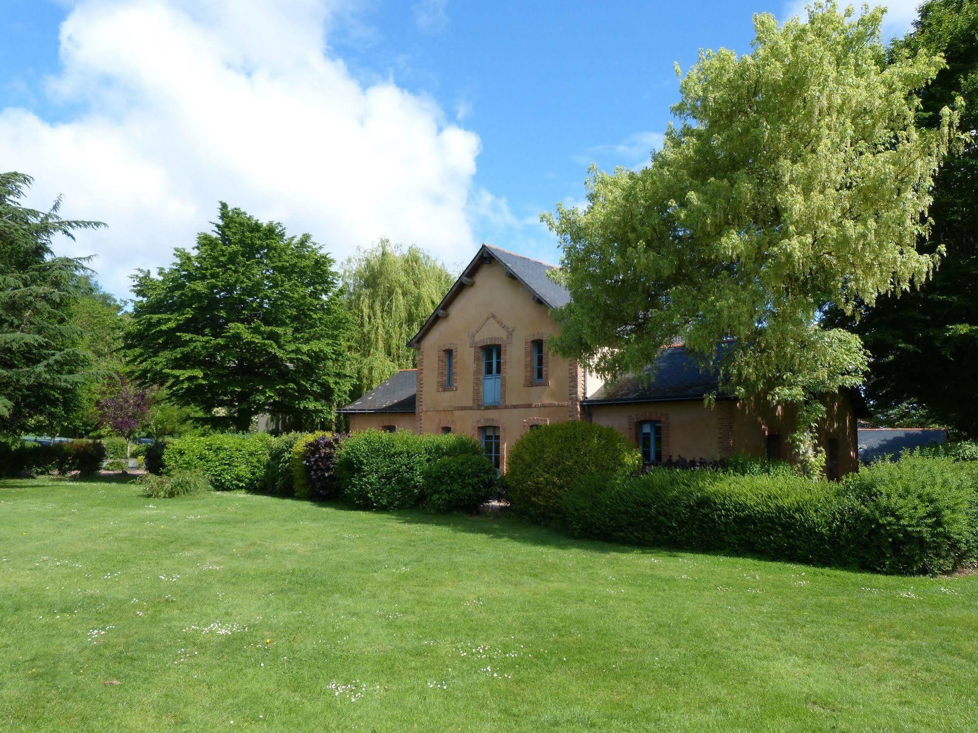 Hotel Anjou Golf And Country Club Champigné Exterior foto